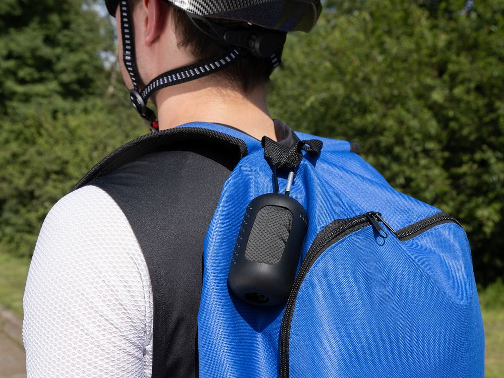 Охлаждающее полотенце Narvik в силиконовом чехле, черное — изображение 8