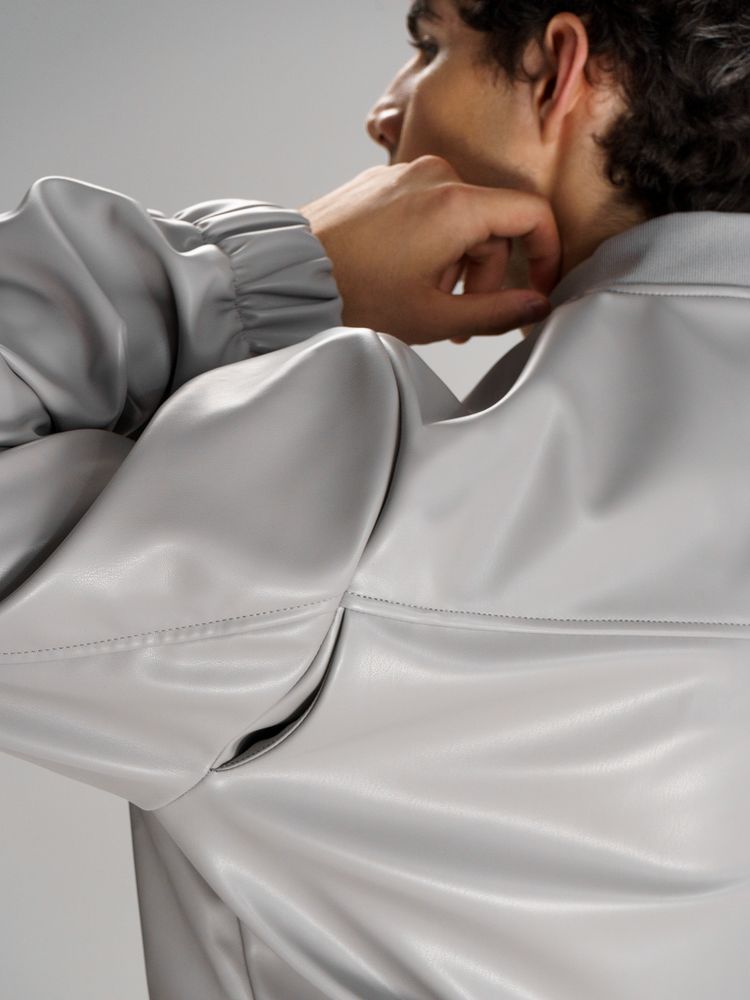 Бомбер из искусственной кожи Univer, серый — изображение 11