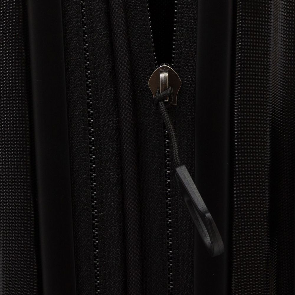 Чемодан Logoduck M, черный — изображение 5