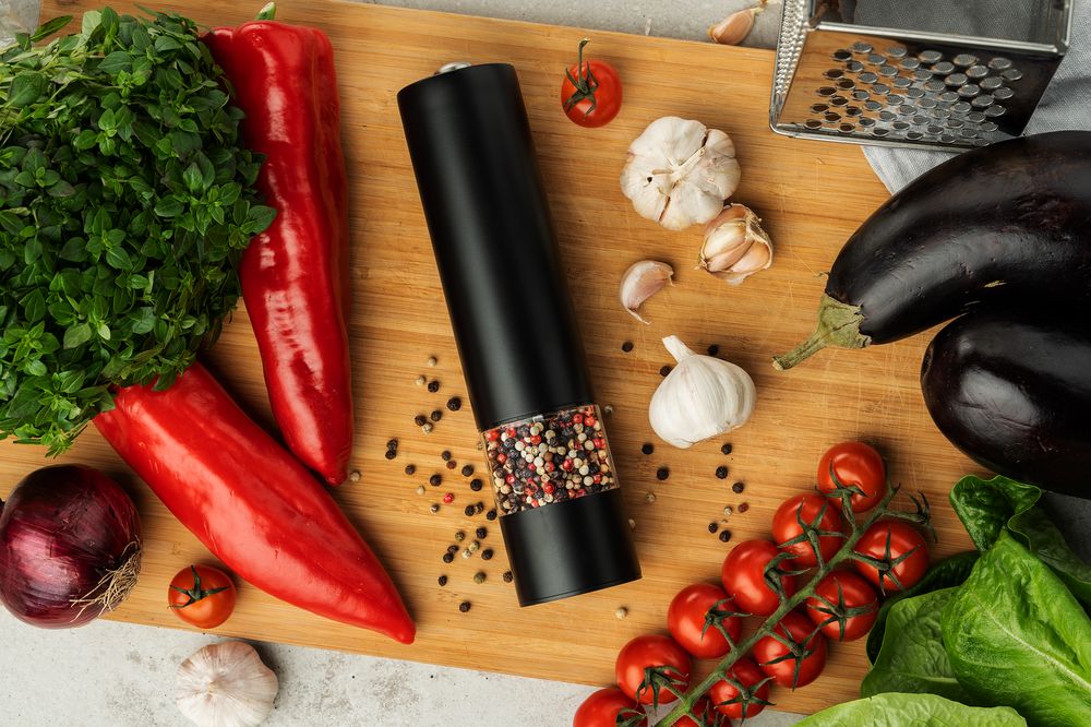 Электрическая мельница для специй Black Mill, черная — изображение 7