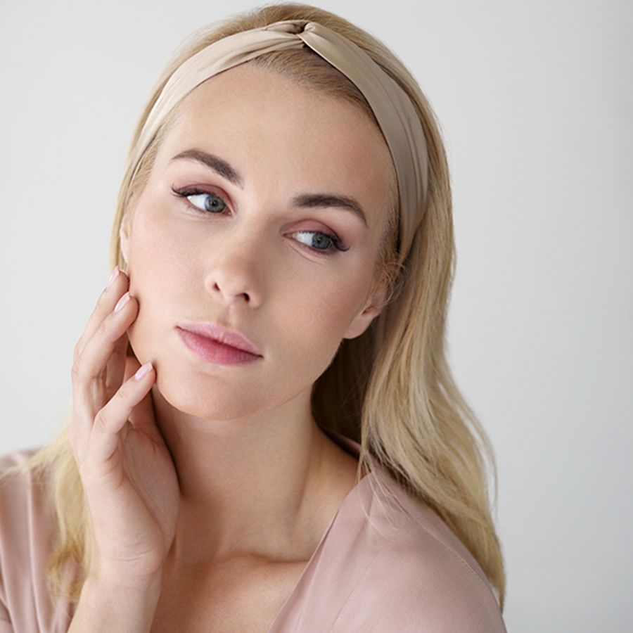 Повязка для волос Essential, бежевая — изображение 5