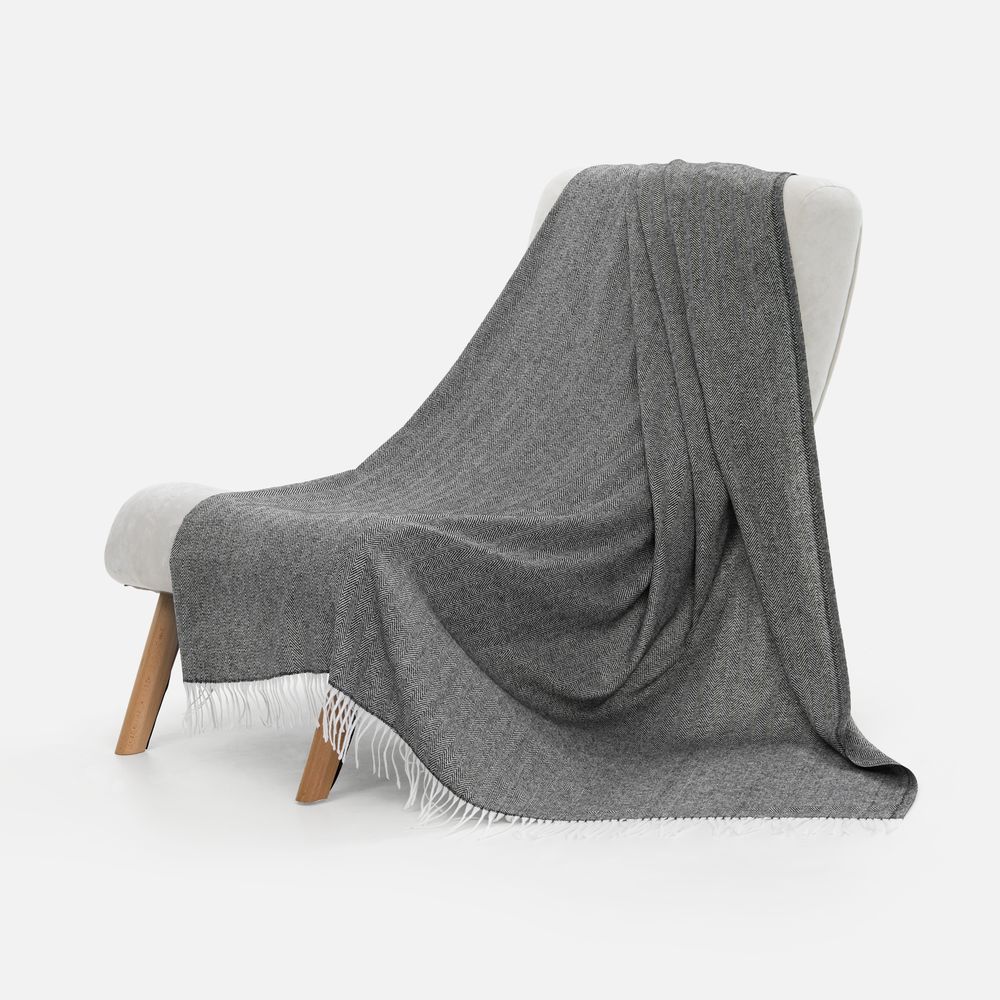 Плед «Гирвас», серый — изображение 6