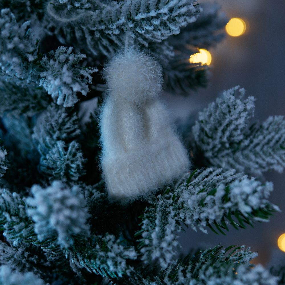 Подвеска на елку «Вьюжка», шапочка, белая — изображение 3