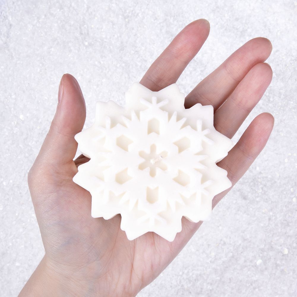 Свеча Snowflame 3, белая, 8 см — изображение 2