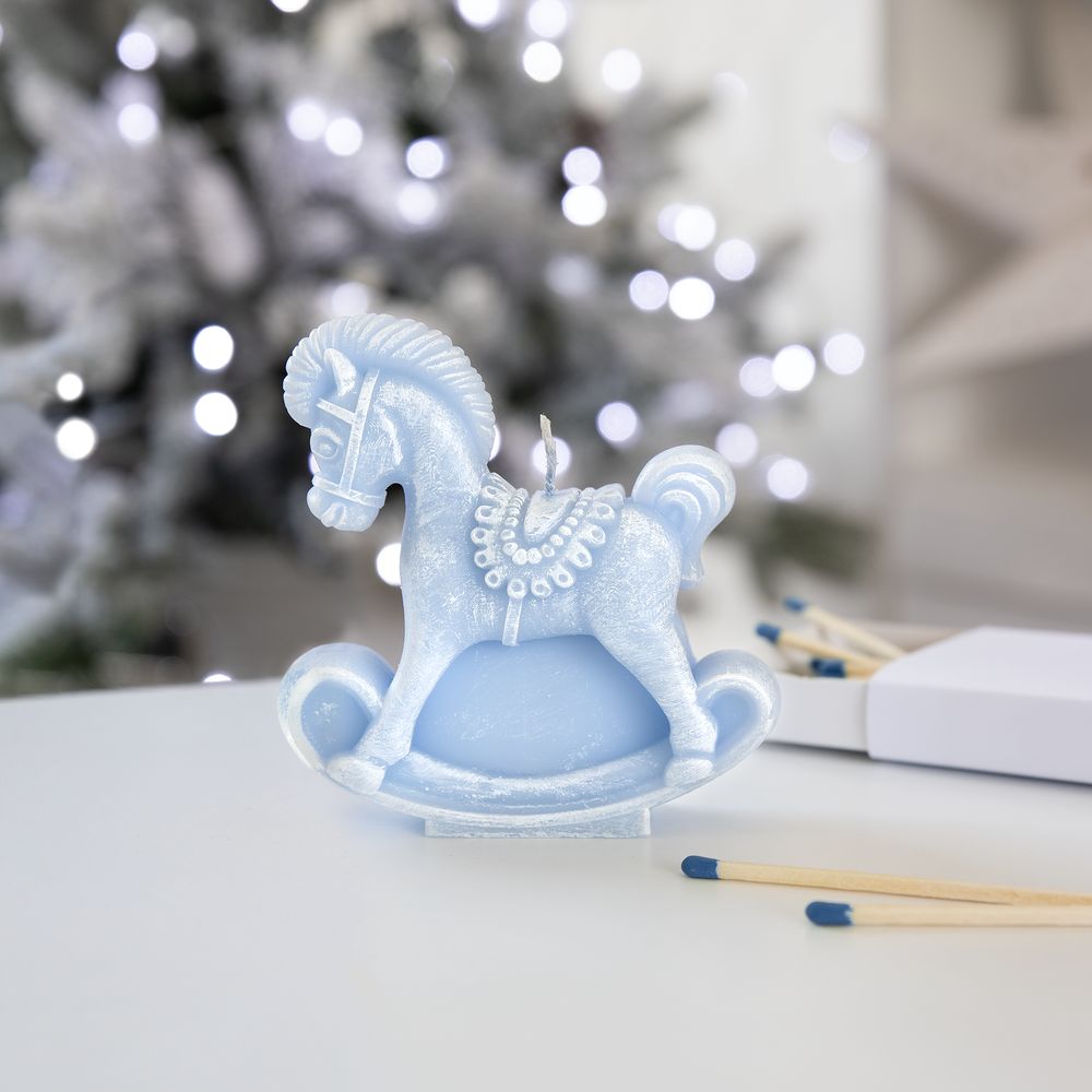 Свеча фигурная «Лошадка-качалка», голубая — изображение 4