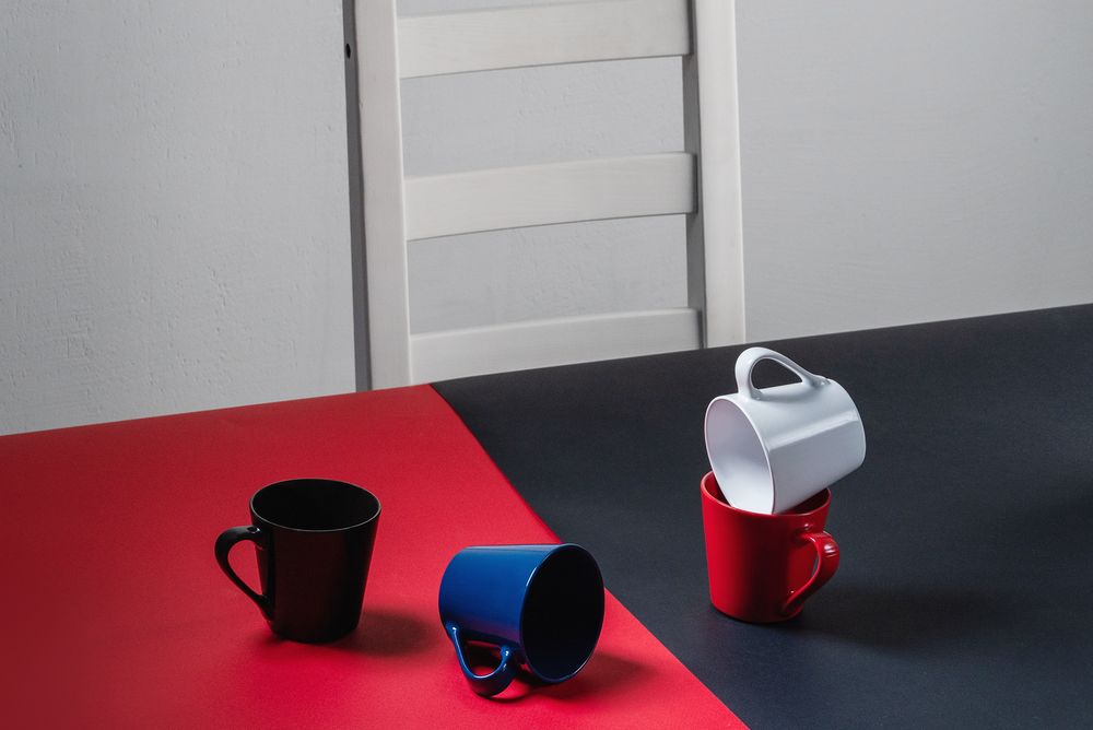 Кружка Modern Bell Classic, глянцевая, черная — изображение 4