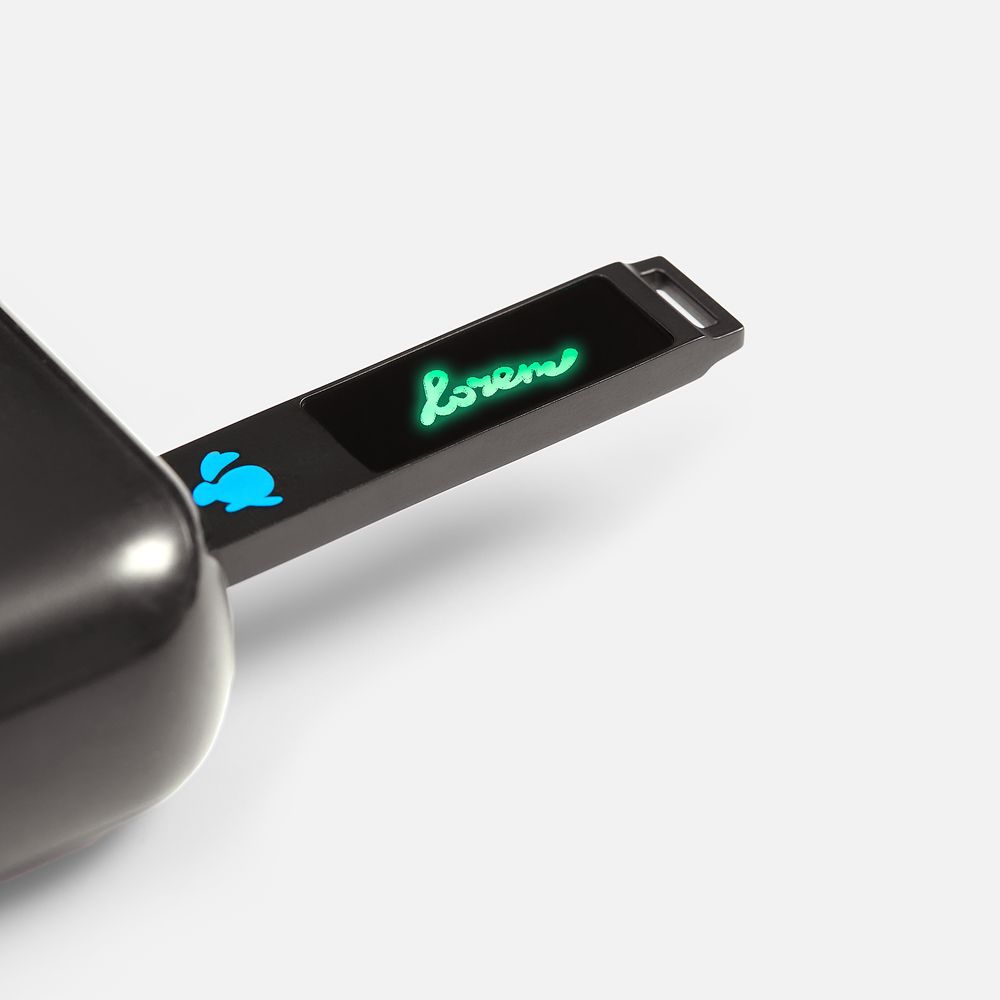 Флешка markBright Black с зеленой подсветкой, 32 Гб — изображение 4