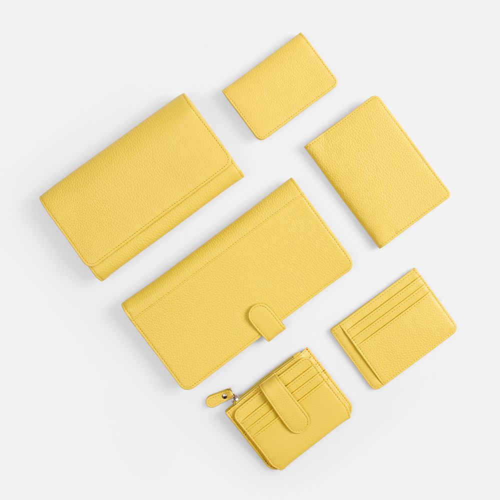 Обложка для паспорта Unison, желтая — изображение 7