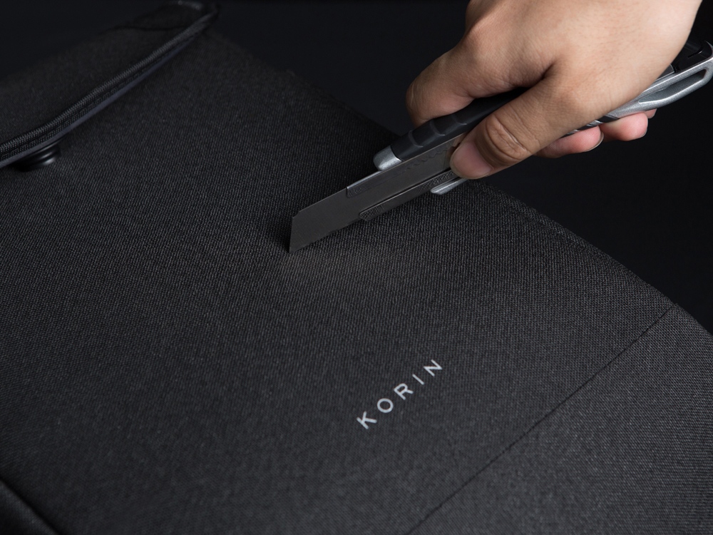 Водостойкий антикражный рюкзак Clickpack для ноутбука 15.6, черный — изображение 14