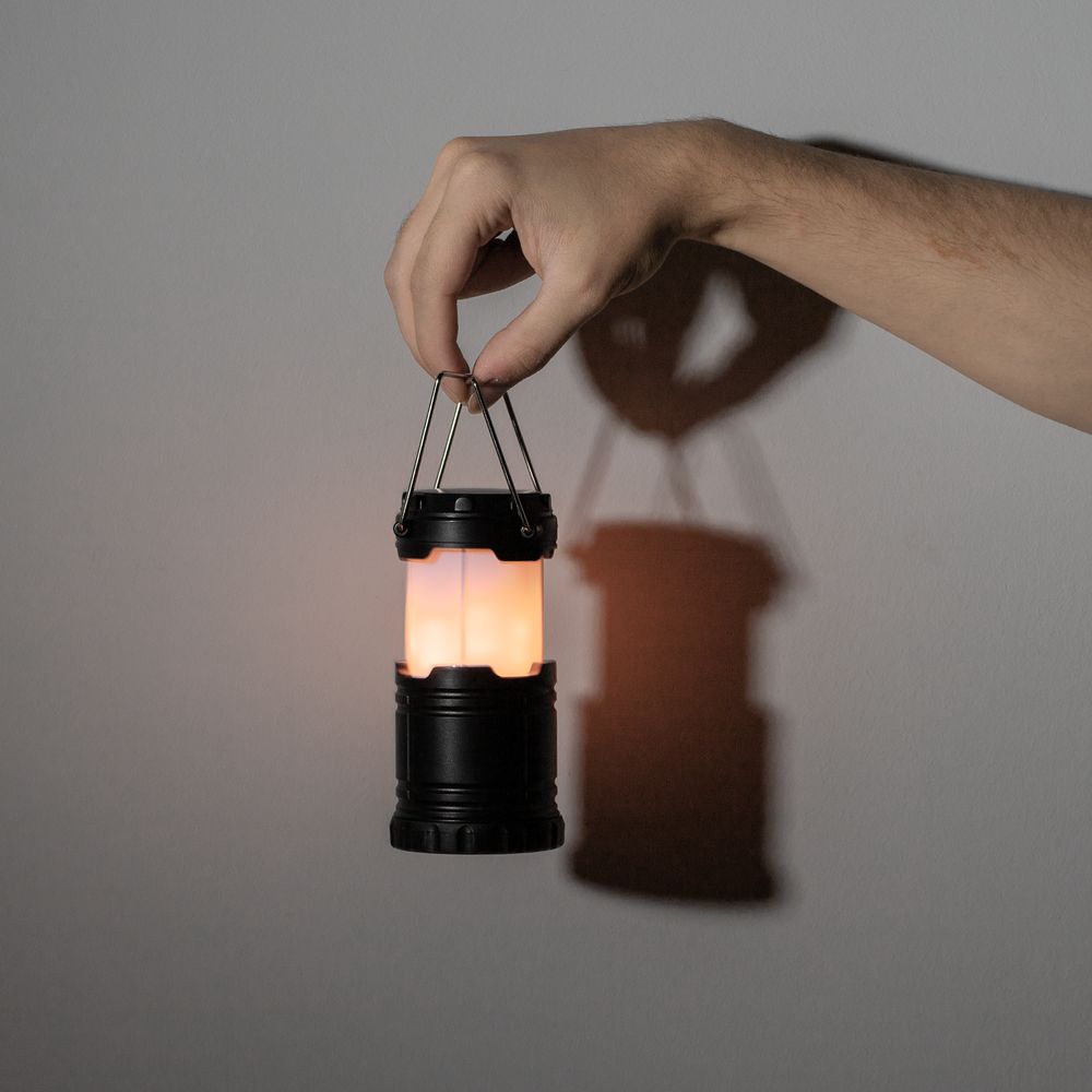 Кемпинговый фонарь с имитацией пламени Lindau Flame, черный — изображение 5
