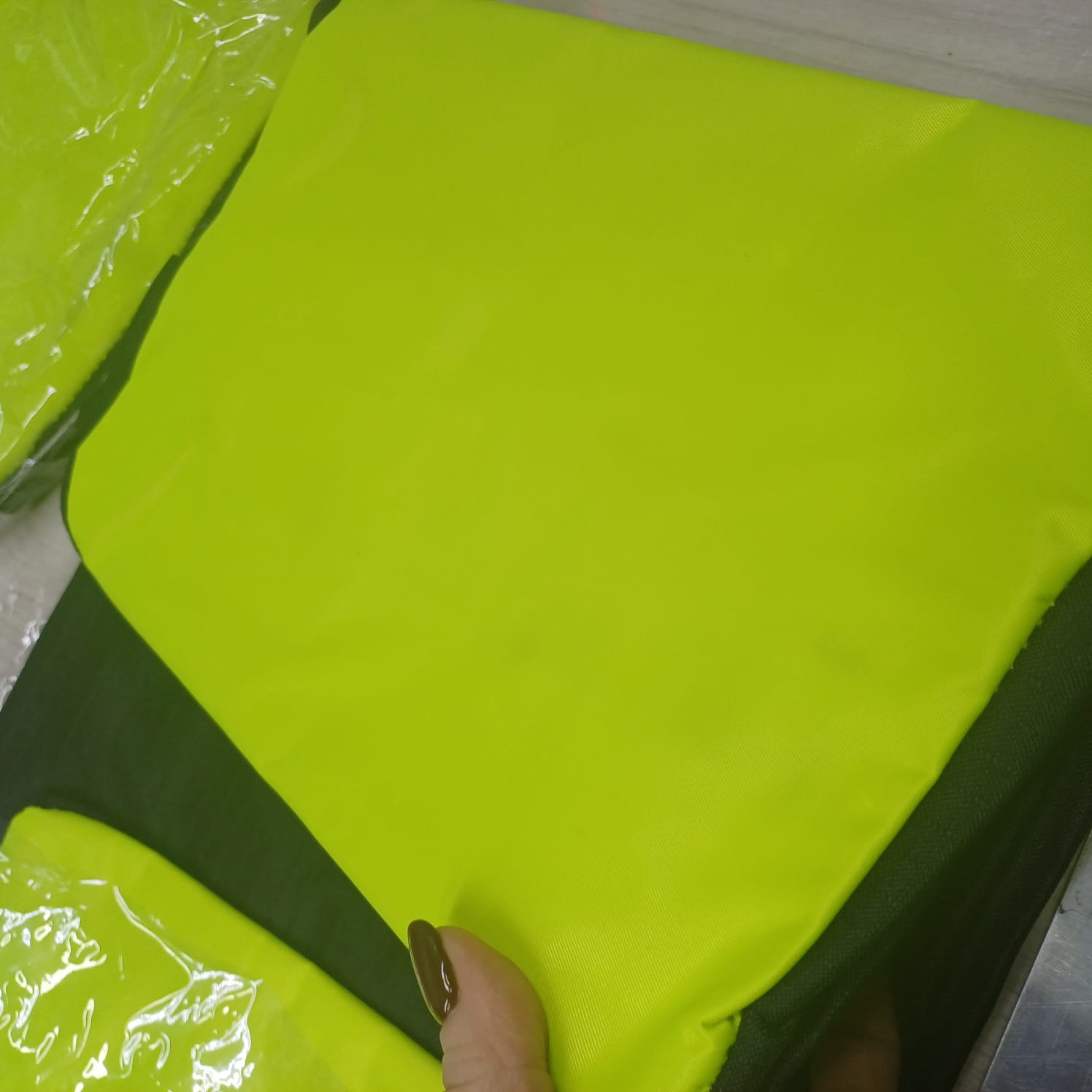 Сумка спортивная Master с цветными молниями, неоново-зеленый (Р) — изображение 8