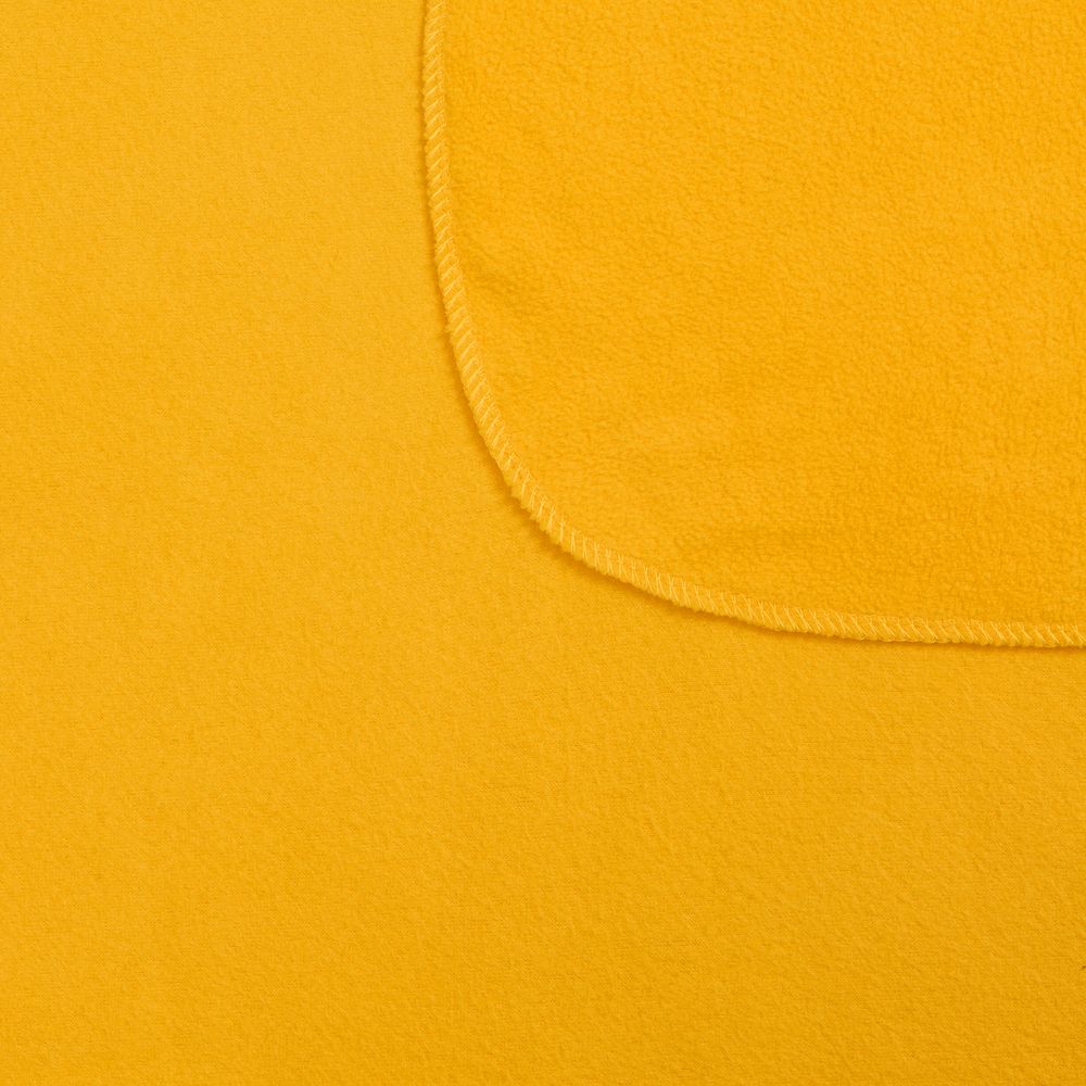 Флисовый плед Warm&Peace, желтый — изображение 3