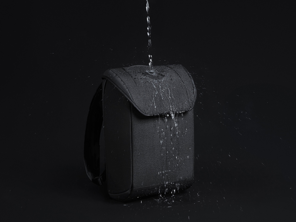 Водостойкий антикражный рюкзак Clickpack для ноутбука 15.6, черный — изображение 22