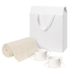 Подарочный набор Mokko, Fado, бежевый в коробке-пакете (две чайных пары, плед)