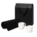 Подарочный набор Dafna, Cella, черный в коробке-пакете (две фарфоровых кружки, плед)