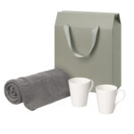 Подарочный набор Vesta, Cella, серый в коробке-пакете (две фарфоровых кружки, плед)