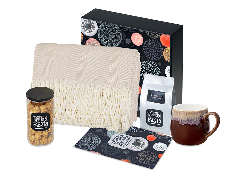 Подарочный набор Re:y. Haven с пледом, кружкой и чаем