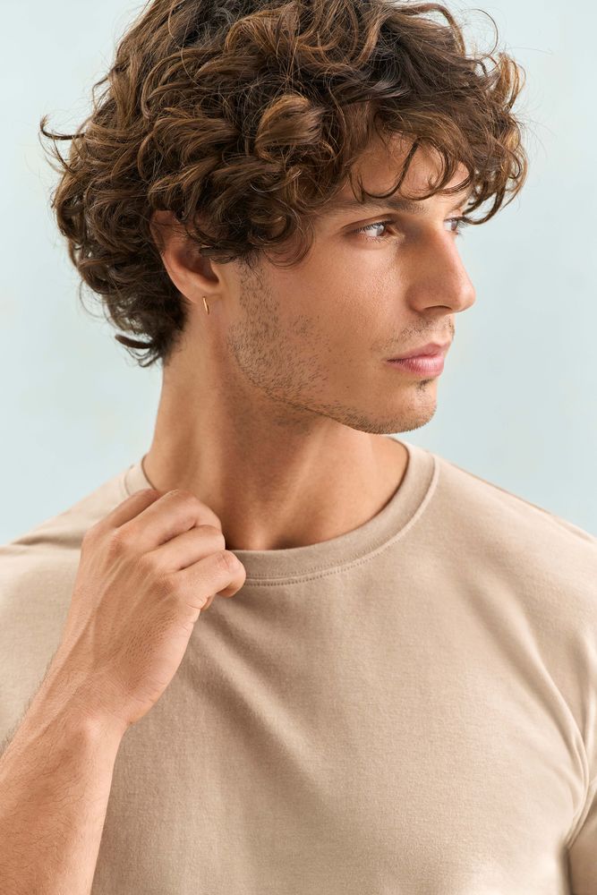 Футболка унисекс Regent 150, серо-бежевая — изображение 6