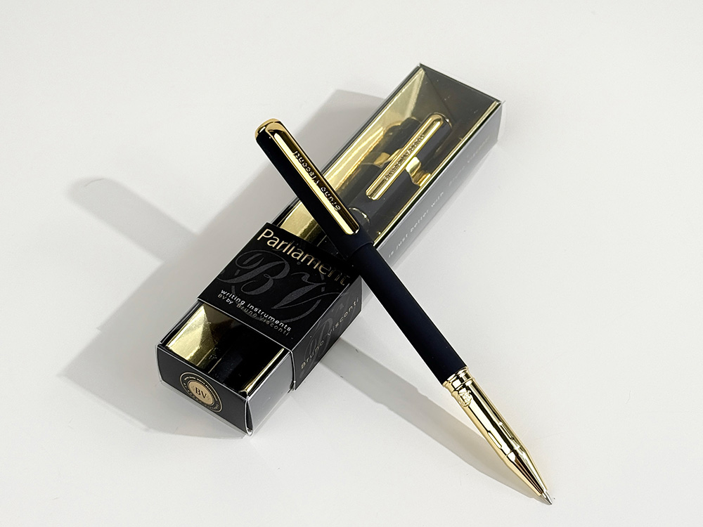 Ручка пластиковая шариковая Parliament, 0,7 мм, синие чернила, черный/золотистый — изображение 5