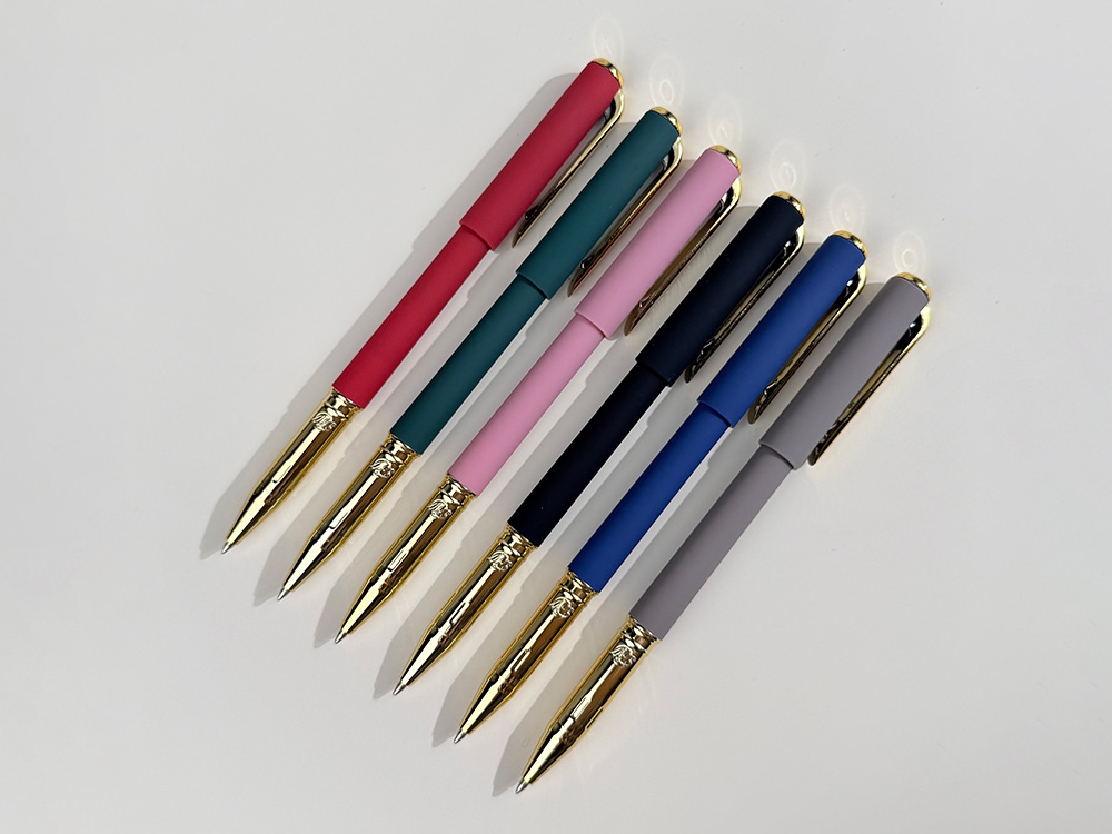 Ручка пластиковая шариковая Parliament, 0,7 мм, синие чернила, черный/золотистый — изображение 6