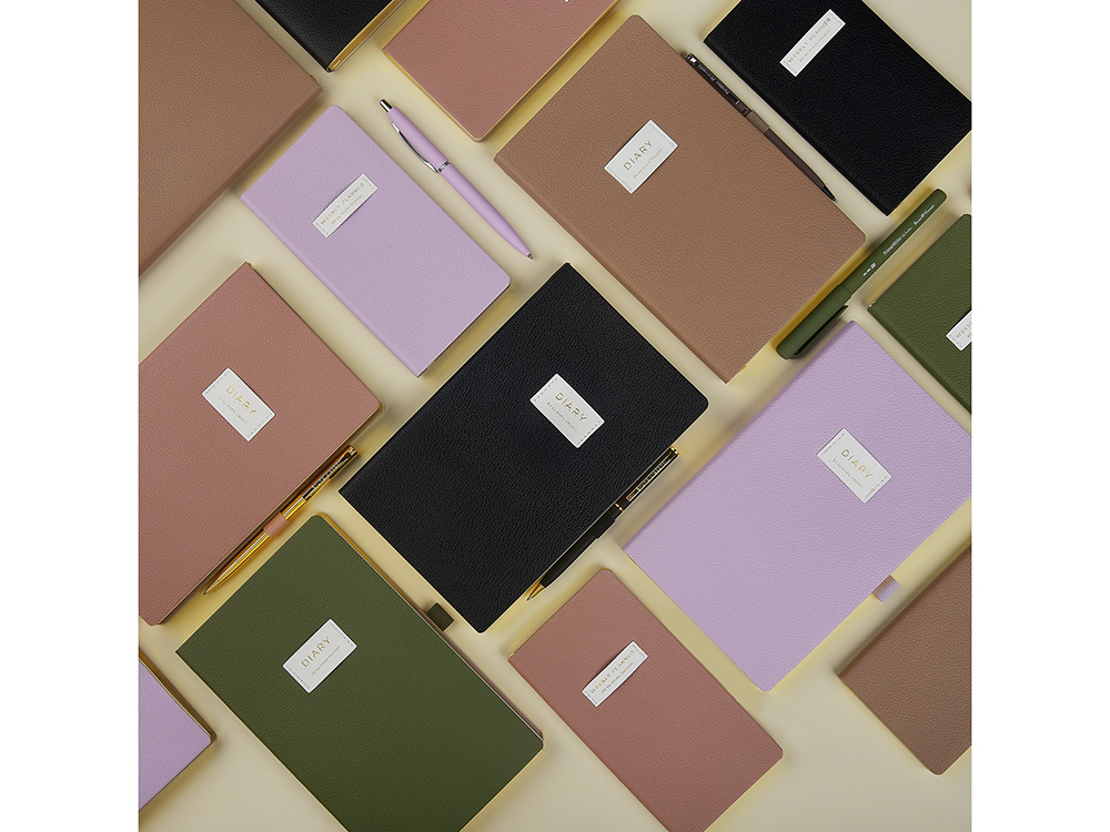 Еженедельник недатированный А6 Zefirс нашивкой, сиреневый — изображение 7