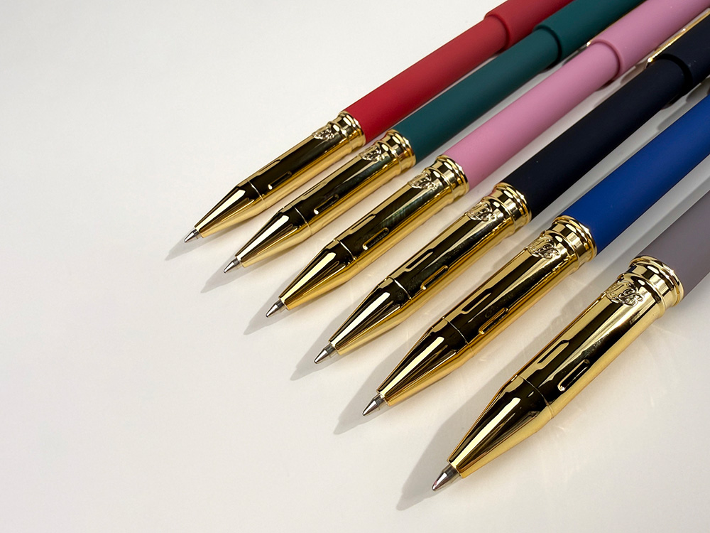 Ручка пластиковая шариковая Parliament, 0,7 мм, синие чернила, черный/золотистый — изображение 8