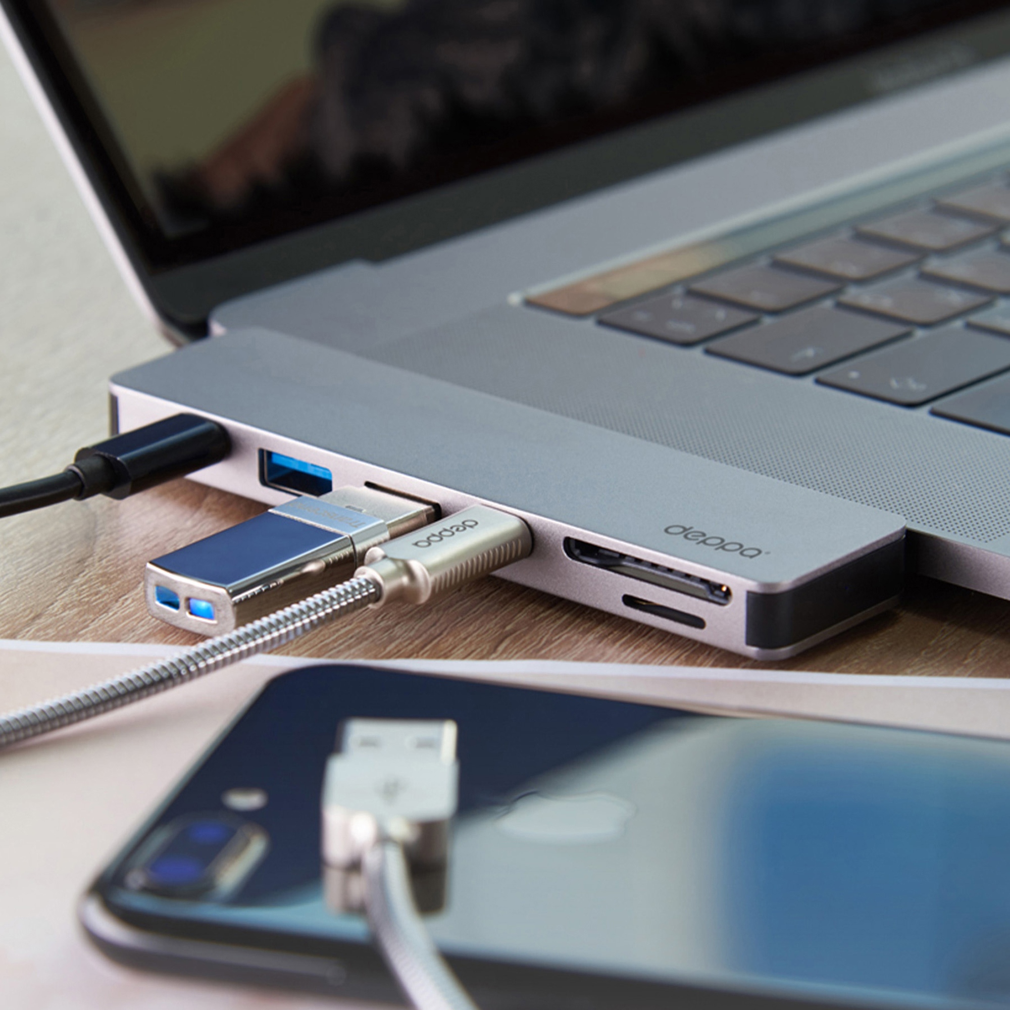 USB-C адаптер для MacBook 7-в-1, серебро, Deppa — изображение 4