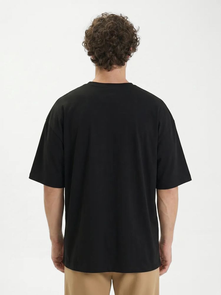Футболка Oversize Premium 210, черная — изображение 2